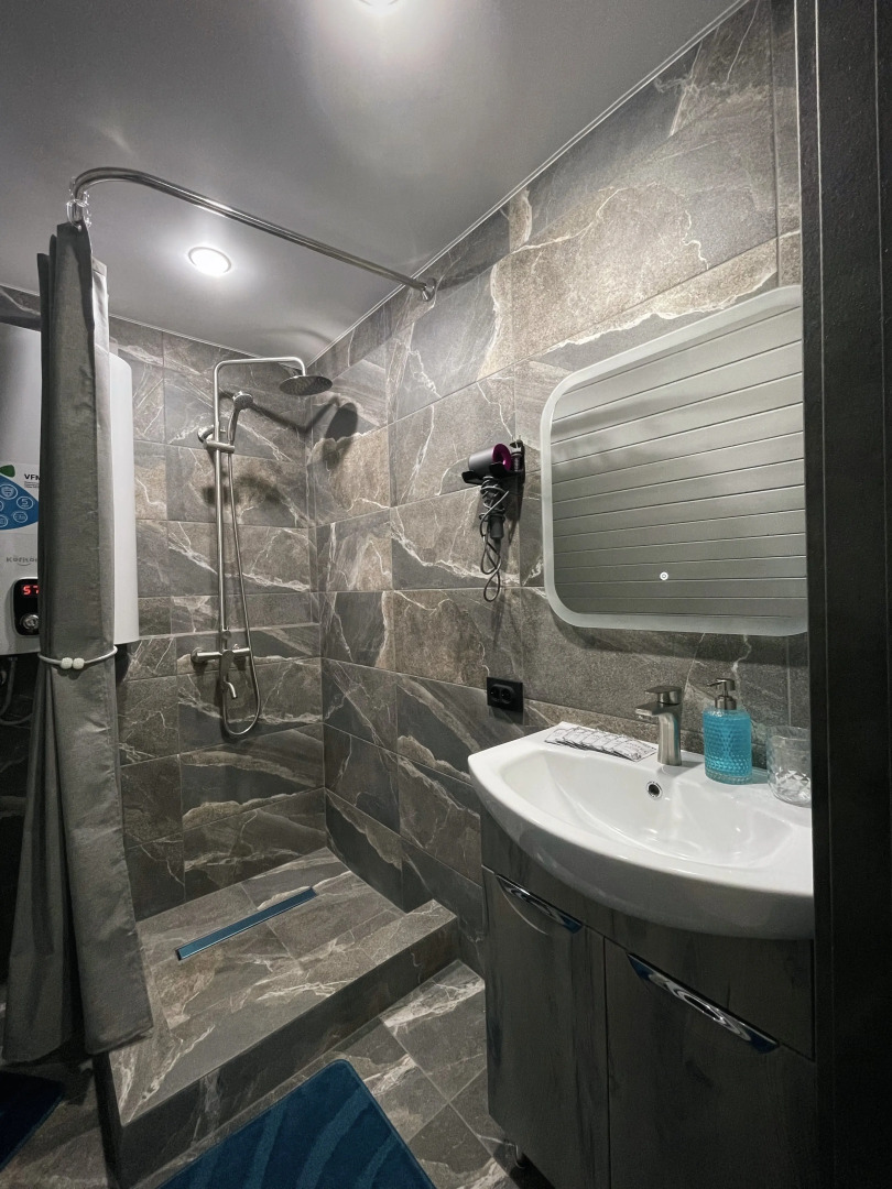 Частный дом Отражение гор