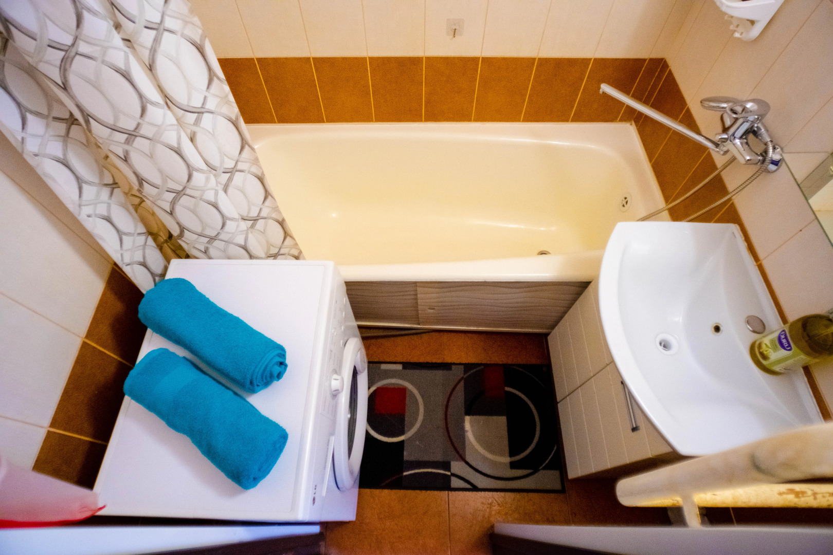 Апартаменты большие эконом-класса в Зареченском районе Тулы