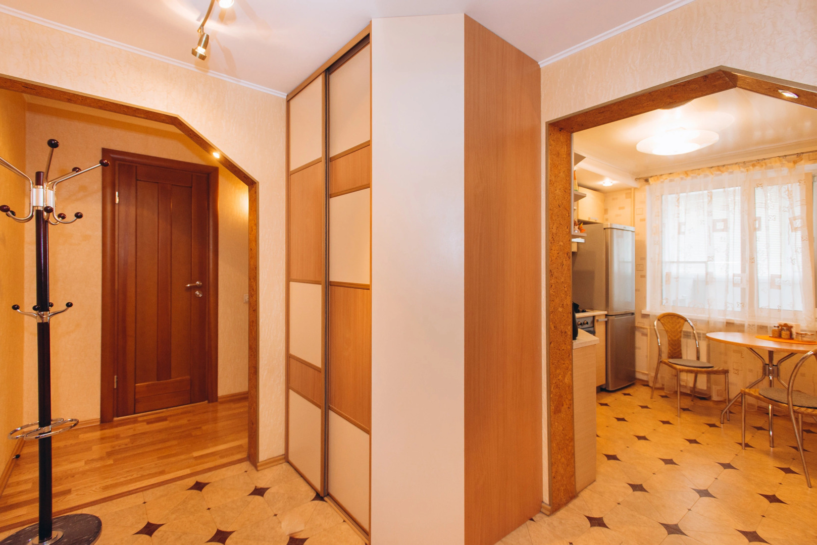 Апартаменты Кузнечная 82