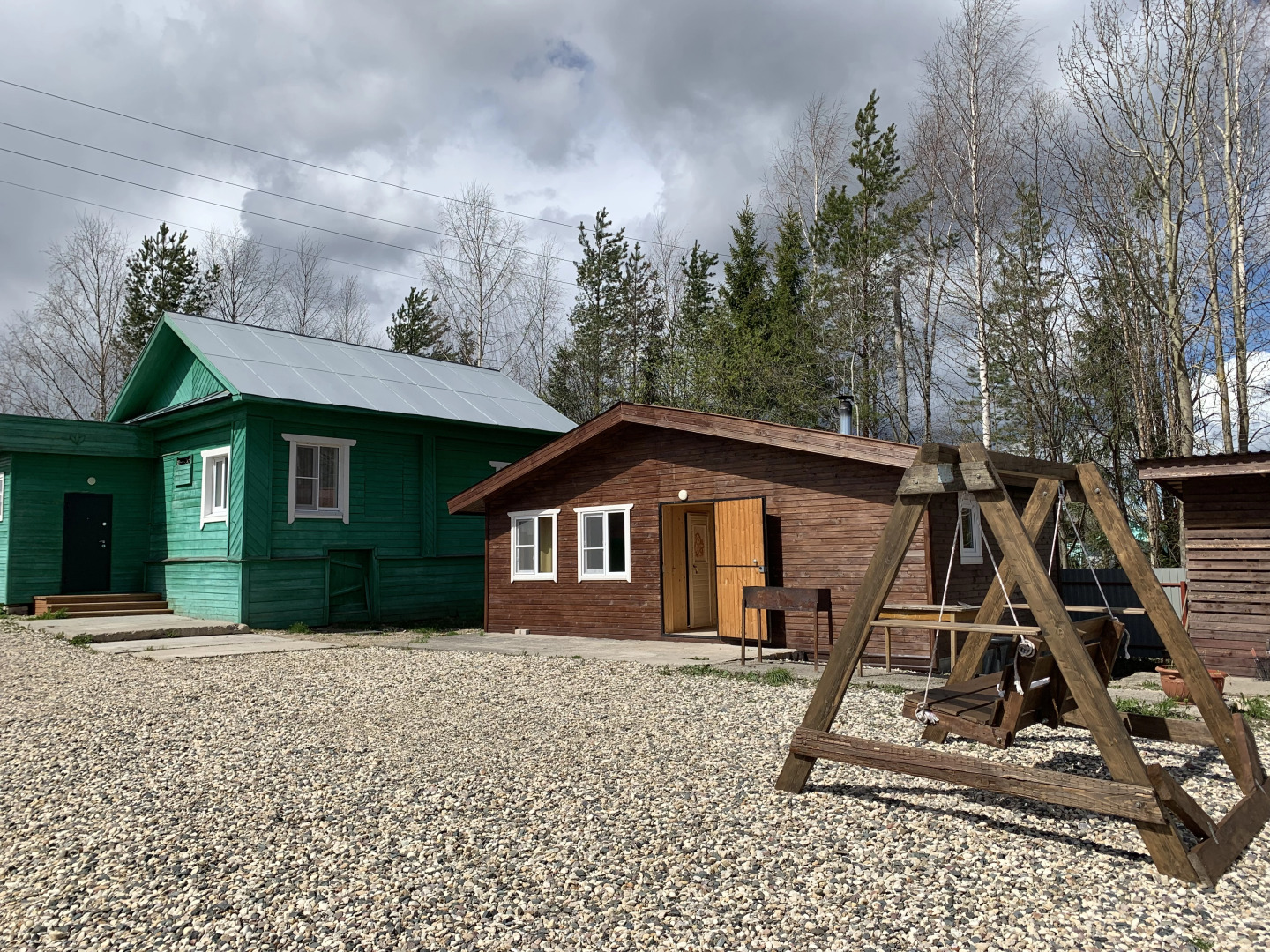 Гостевой дом у озера с видом на монастырь
