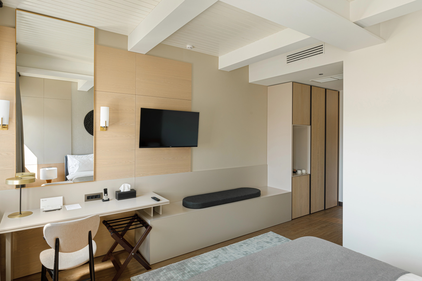 Отель Roar Boutique Hotel