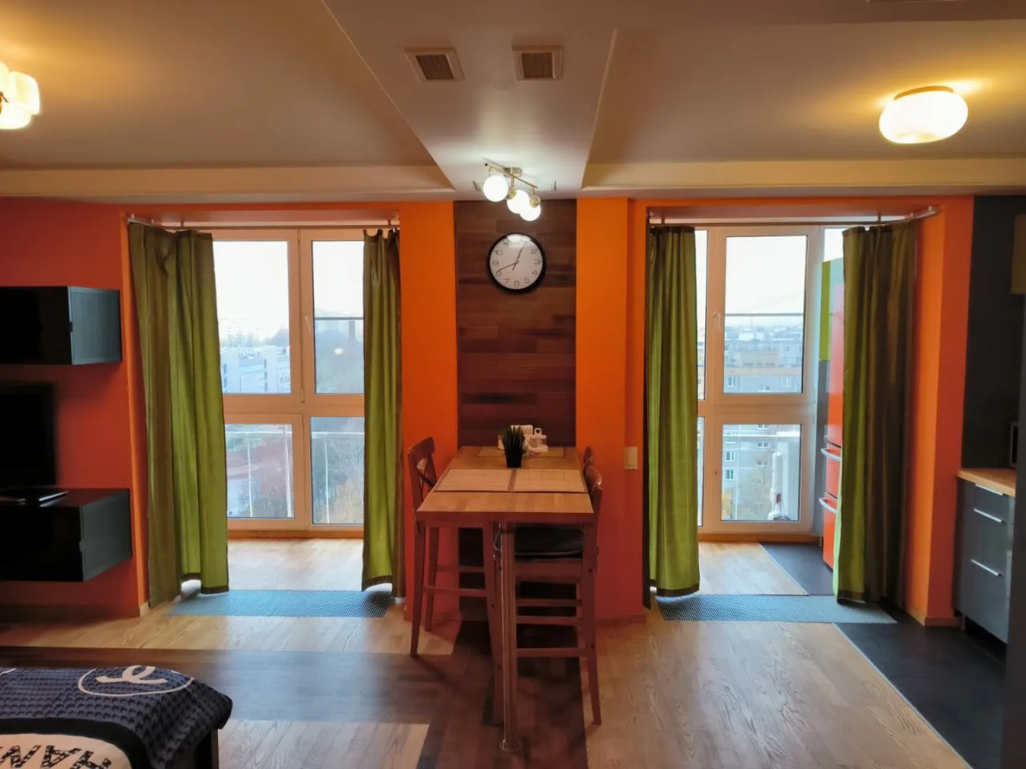 Евро-апартаменты Lora Home на Южной