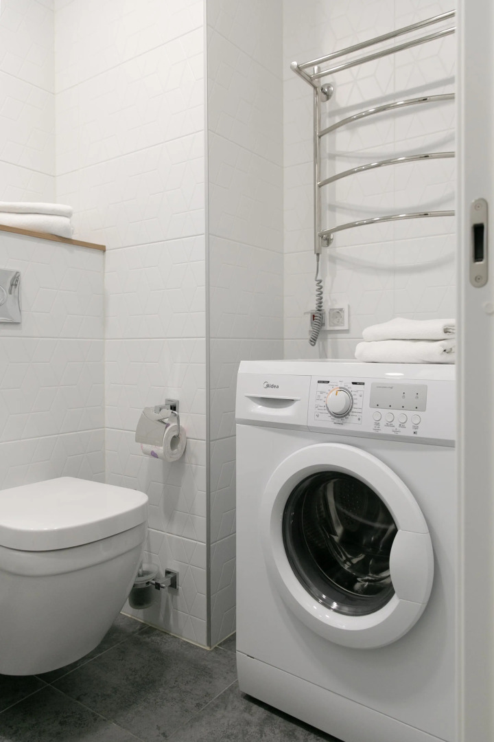 Апартаменты MyhomeYourhome на Салова 61