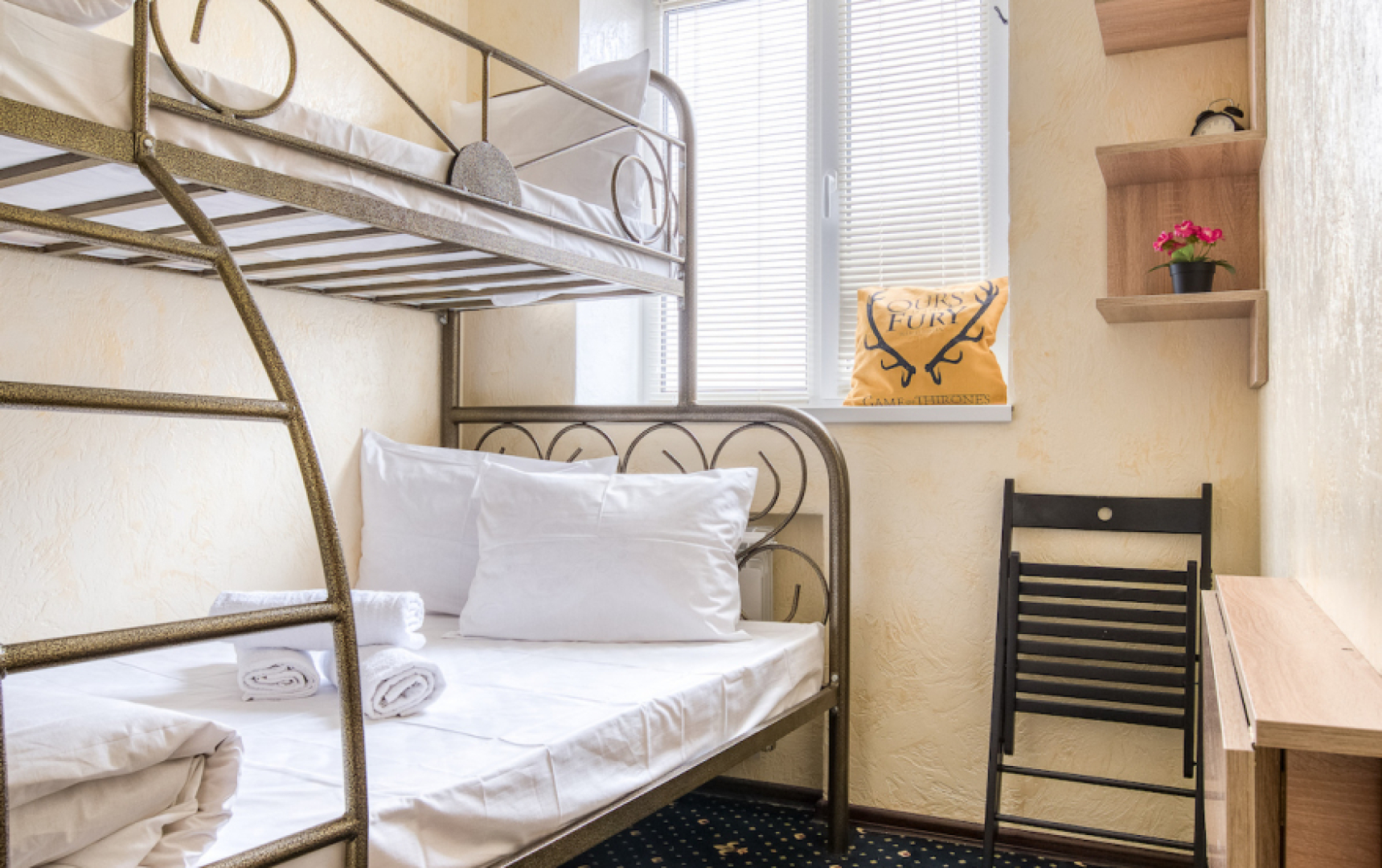 Отель Винтерфелл  Старый Арбат