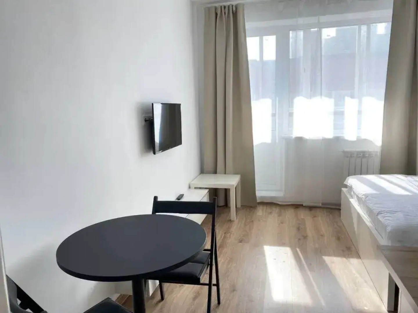 Апартаменты Домант Романова 60/1 (8)