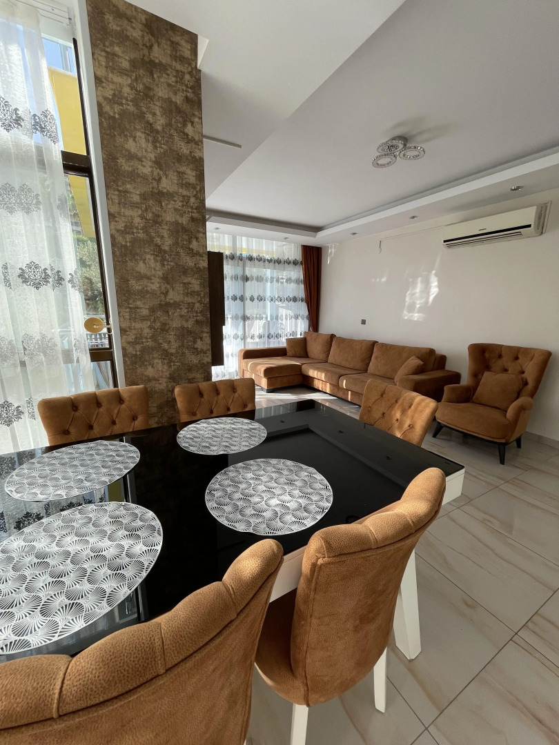 Апартаменты у моря 320 м с балконом