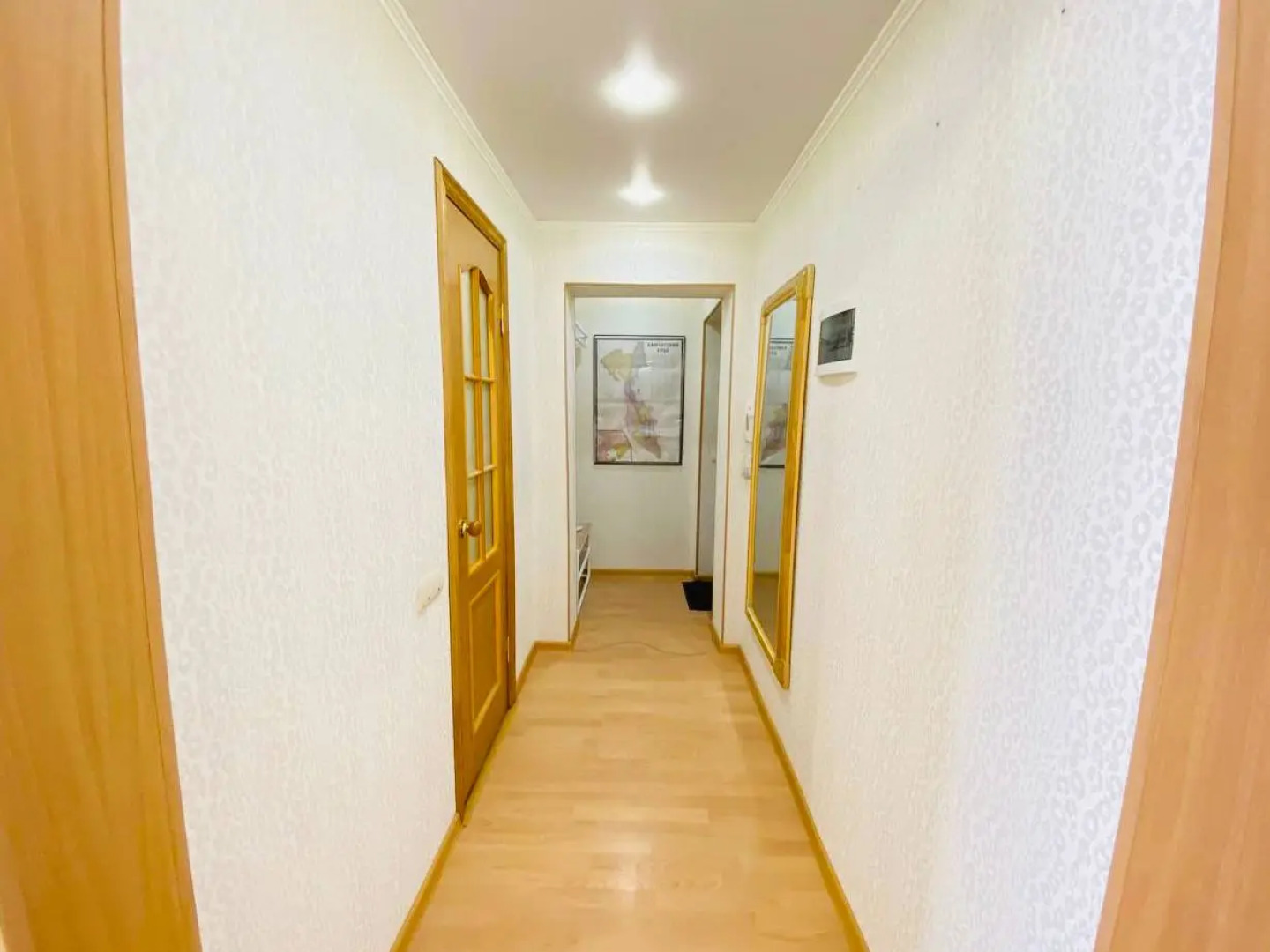 Апартаменты Двухкомнатные апартаменты 50 лет Октября 9/6