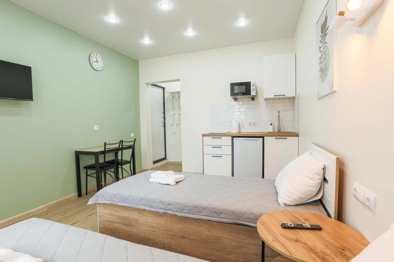 Апартаменты Оазис возле аэропорта на 2 гостя