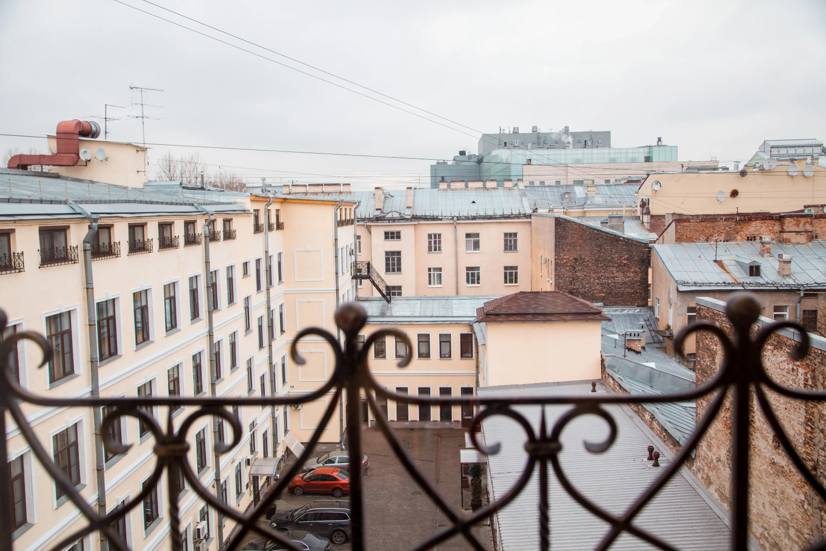 Отель на Римского-Корсакова