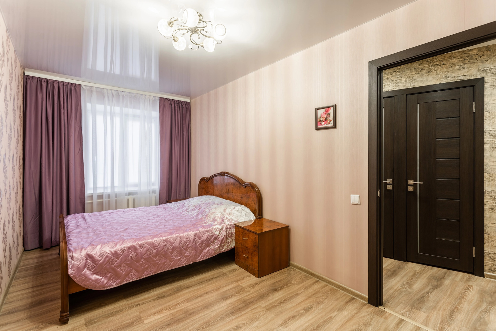 Апартаменты на Сутки на улице Октябрьской 46