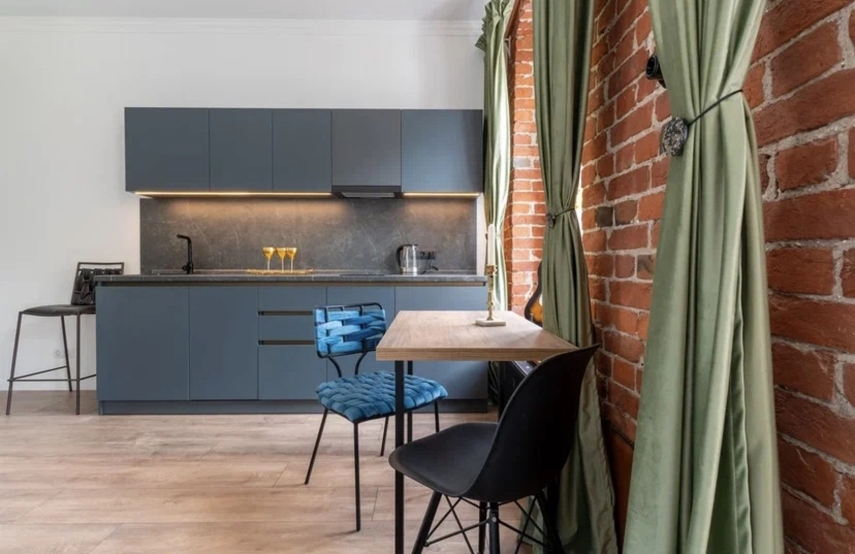 Квартира Б.Казачий 10