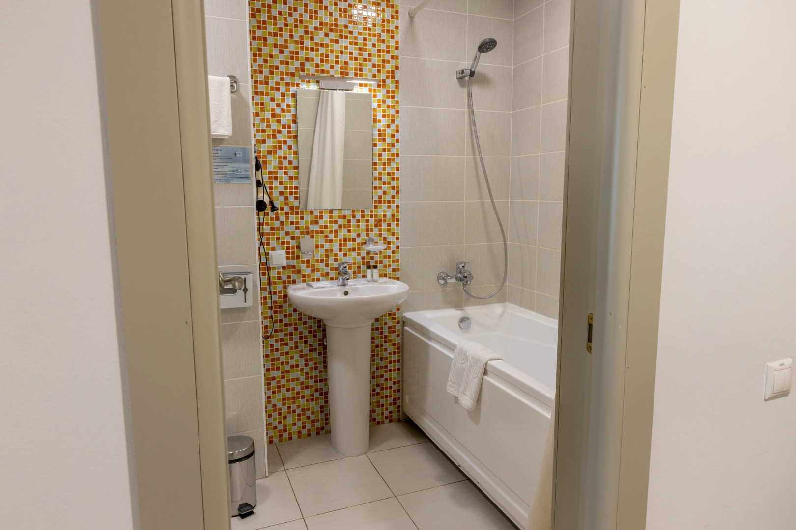 Отель Каскад