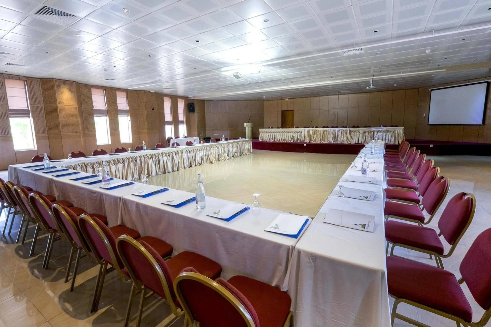 Курортный отель Houda Yasmine Marina & SPA Hotel