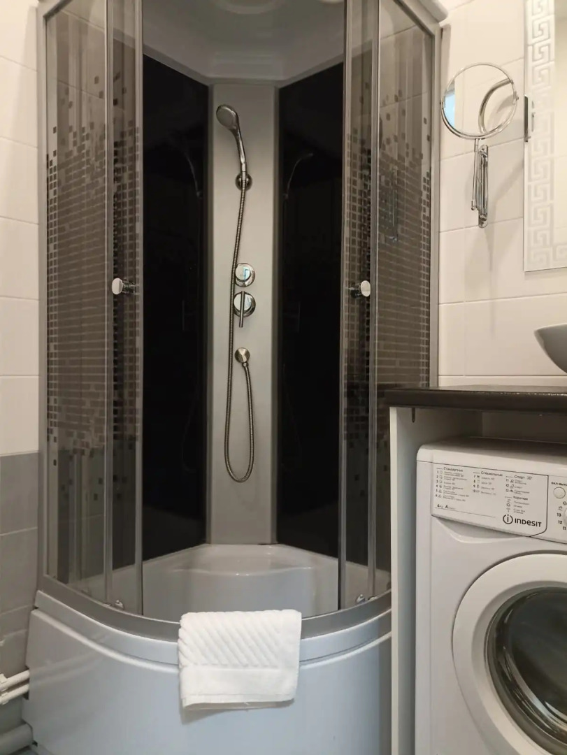 Апартаменты студия люкс с лоджией.