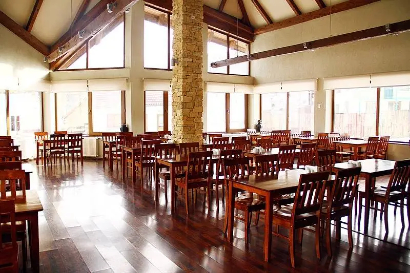 Отель Villaparki