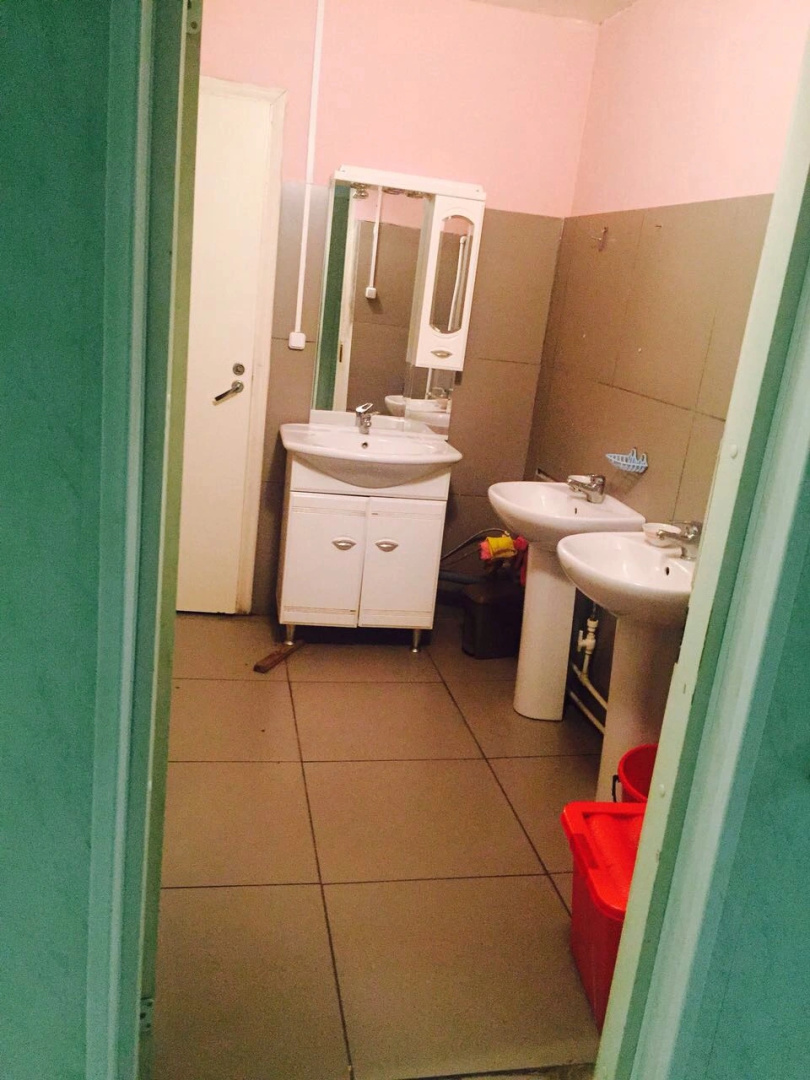 Gnezdo Mira Hostel