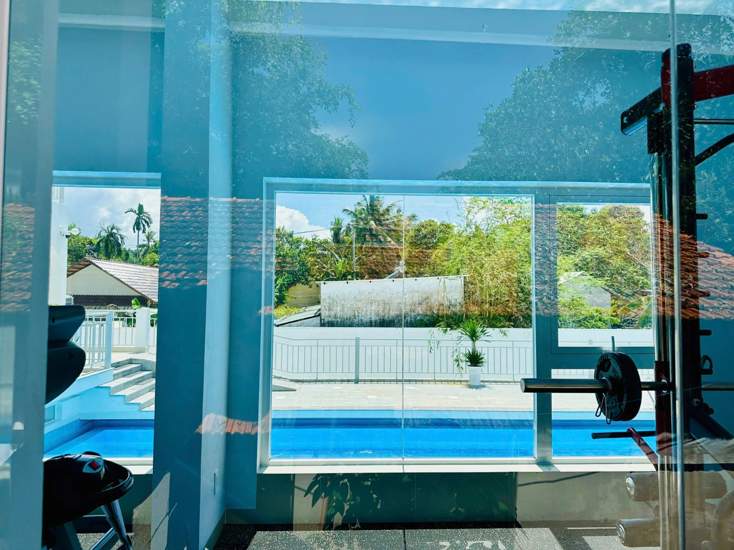 Отель The Up Phu Quoc