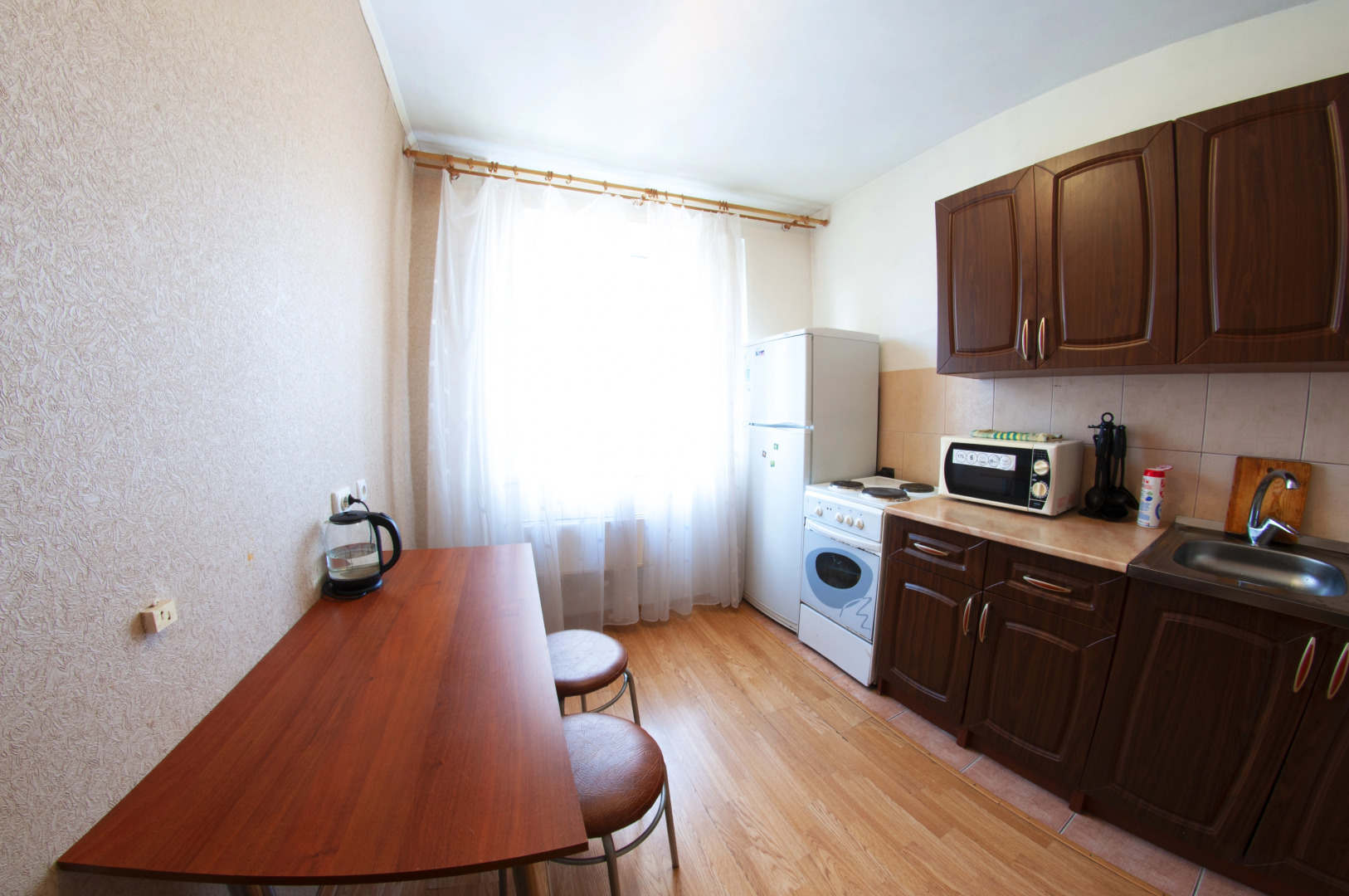 Апартаменты Эконом  на Мельничной 24-26