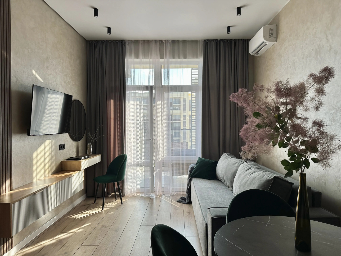 Квартира семейная Атлас у пляжа