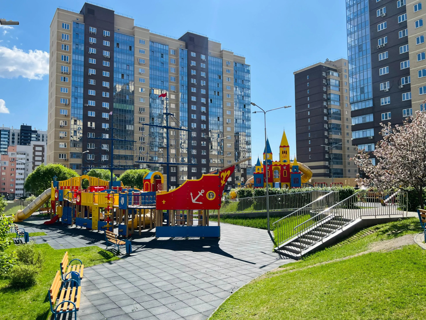 Квартира Уютная студия + спальня в ЖК Ньютон у ЛА Трактор