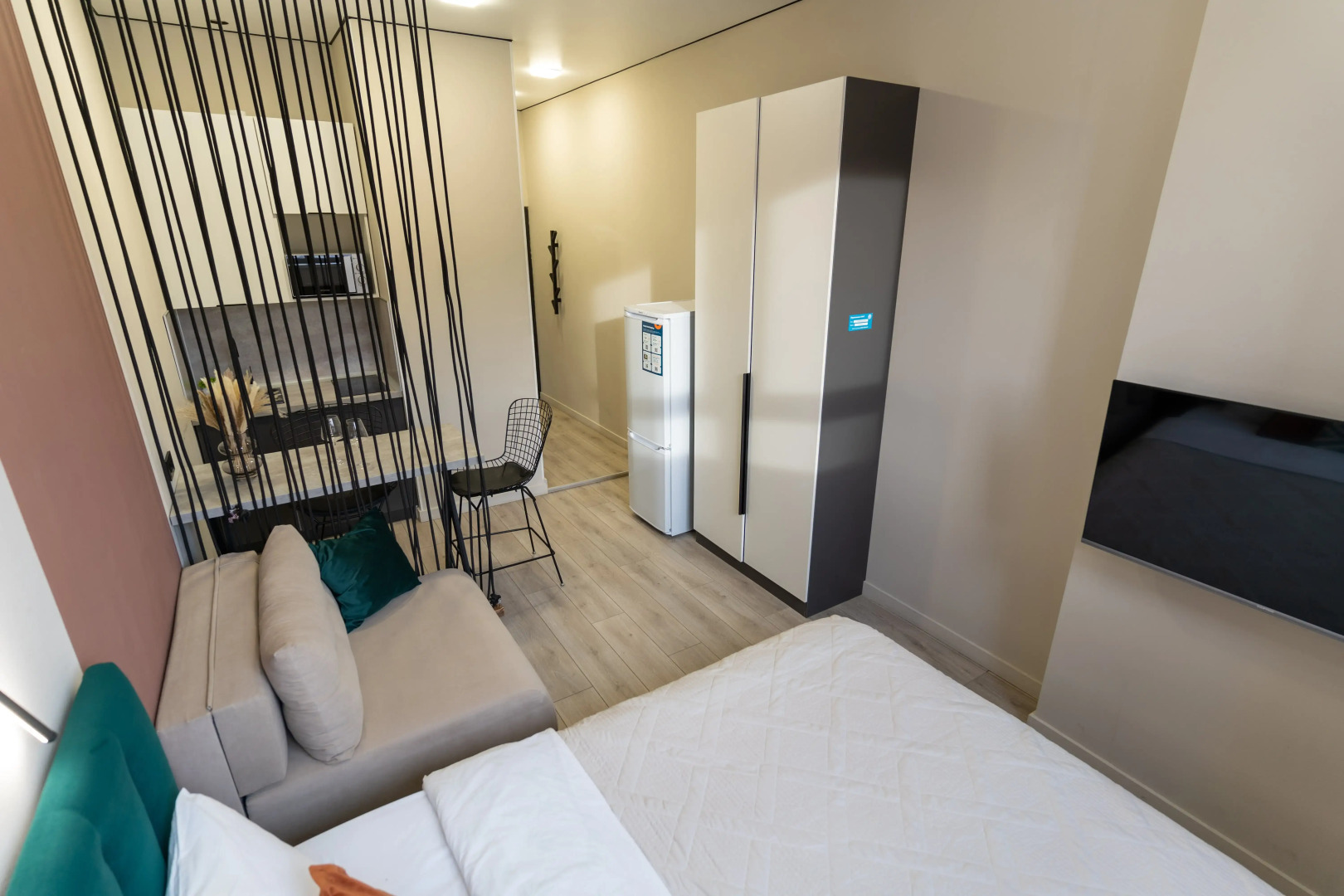 Апартаменты Stepanenkov на 8 марта 204Д (196/3)