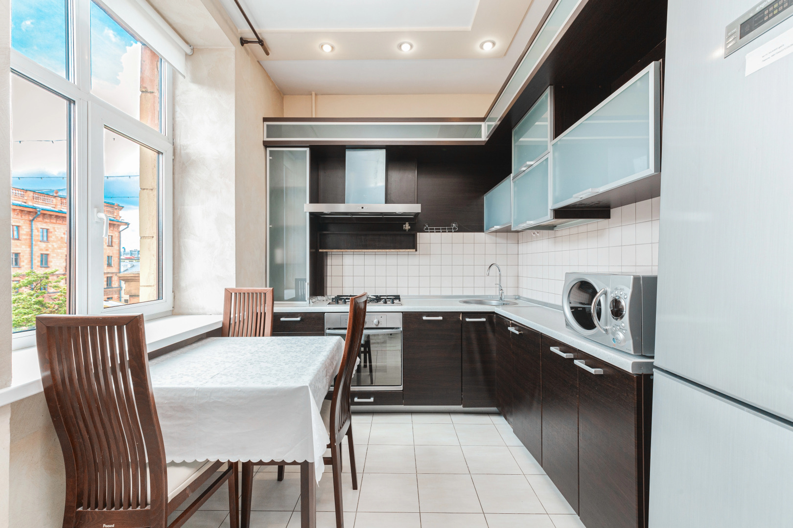 Апартаменты Улучшенные на Октябрьской Площади