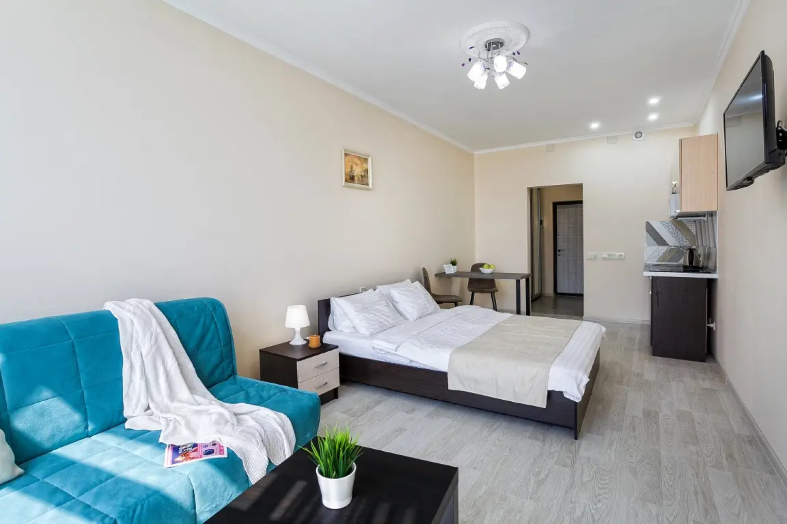 Апартаменты у Моря под Облаками 2