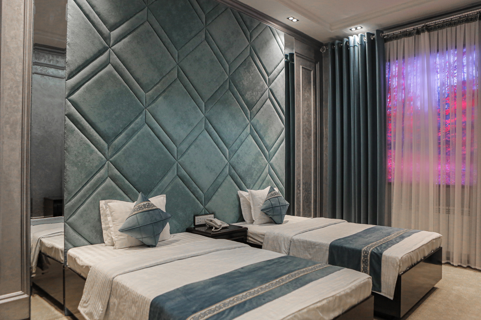 Отель Ширин Плаза