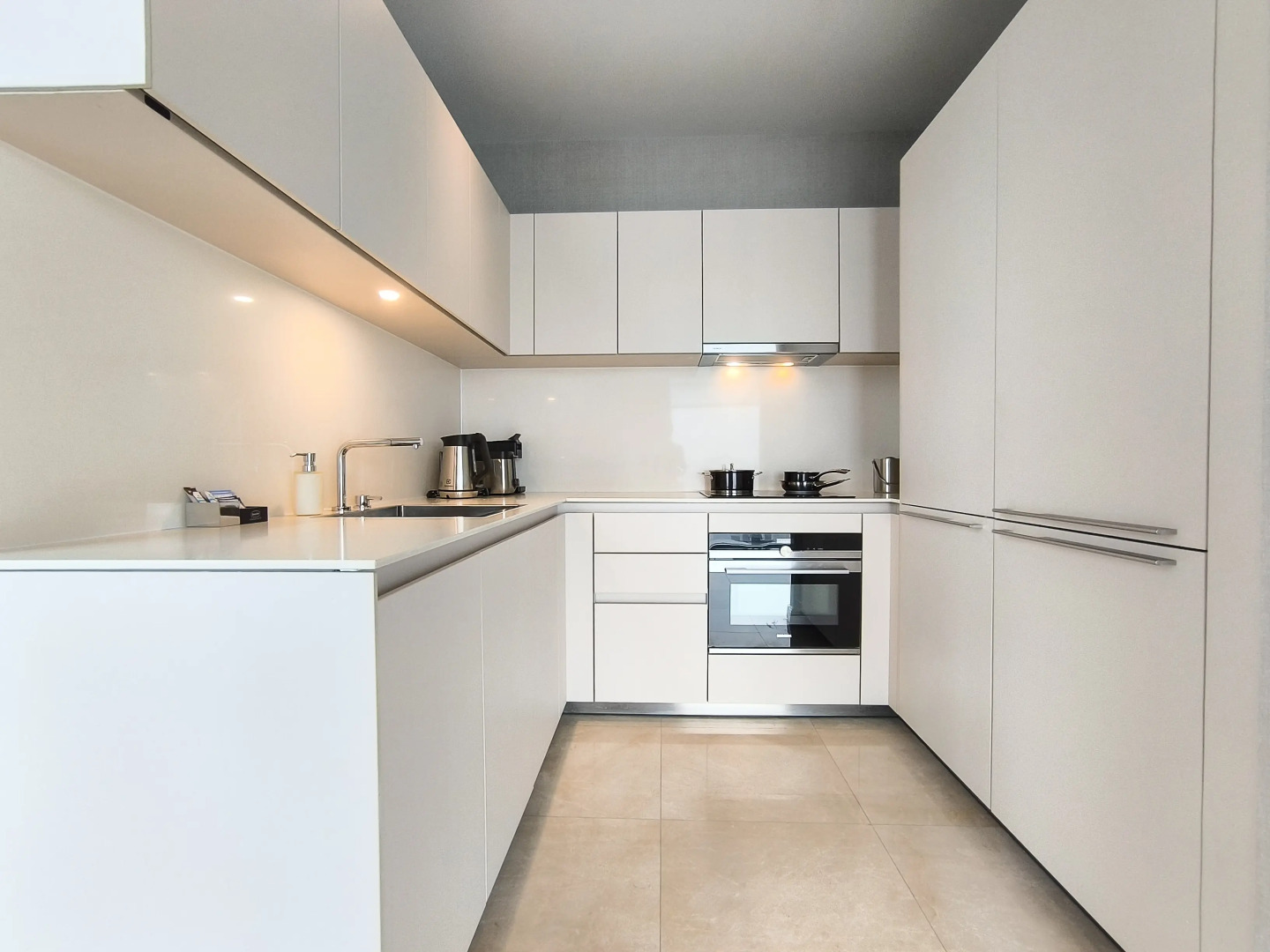 Отель Magnolias Ratchadamri Boulevard Serviced Residences