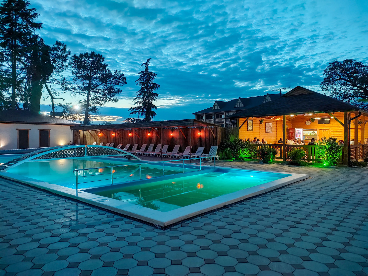 Отель Amra Sunrise