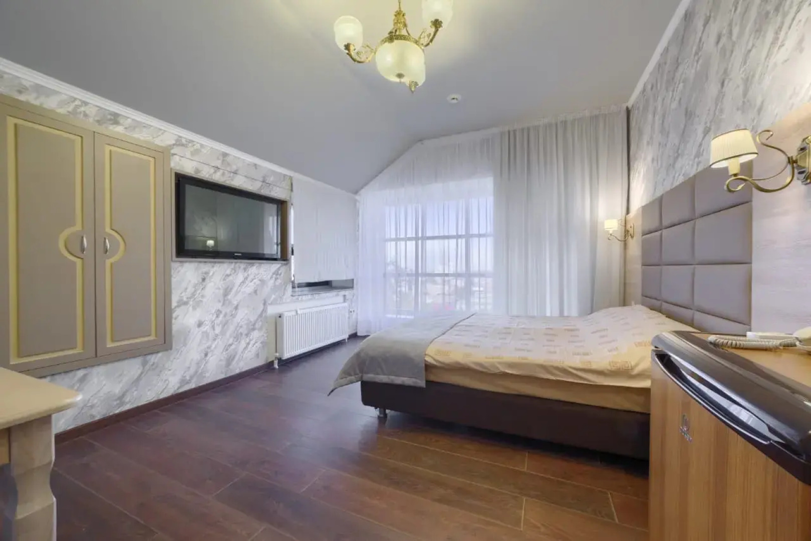 Отель Астория