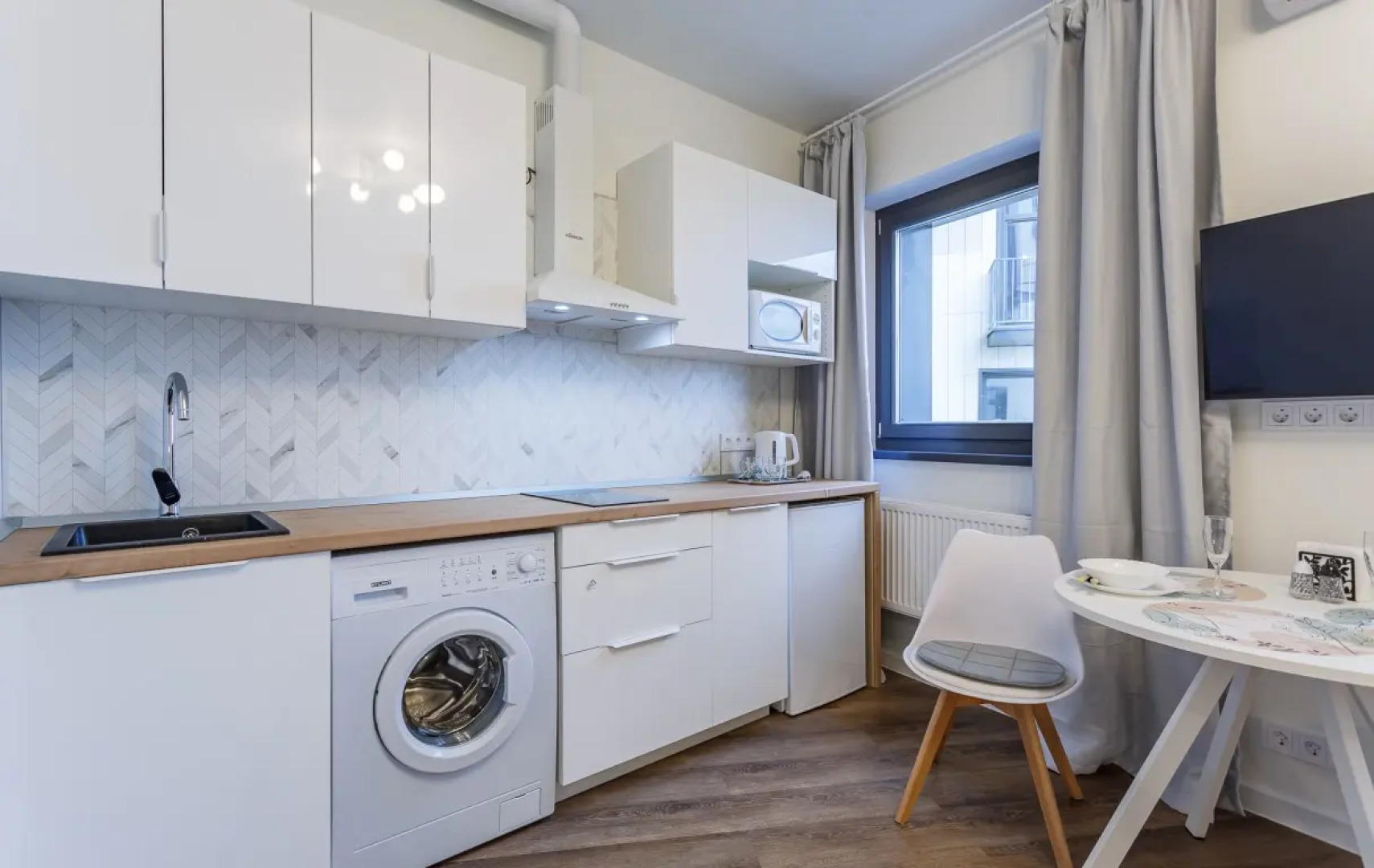 Апартаменты FortEstate на Нахимовском проспекте 31/3 (9)