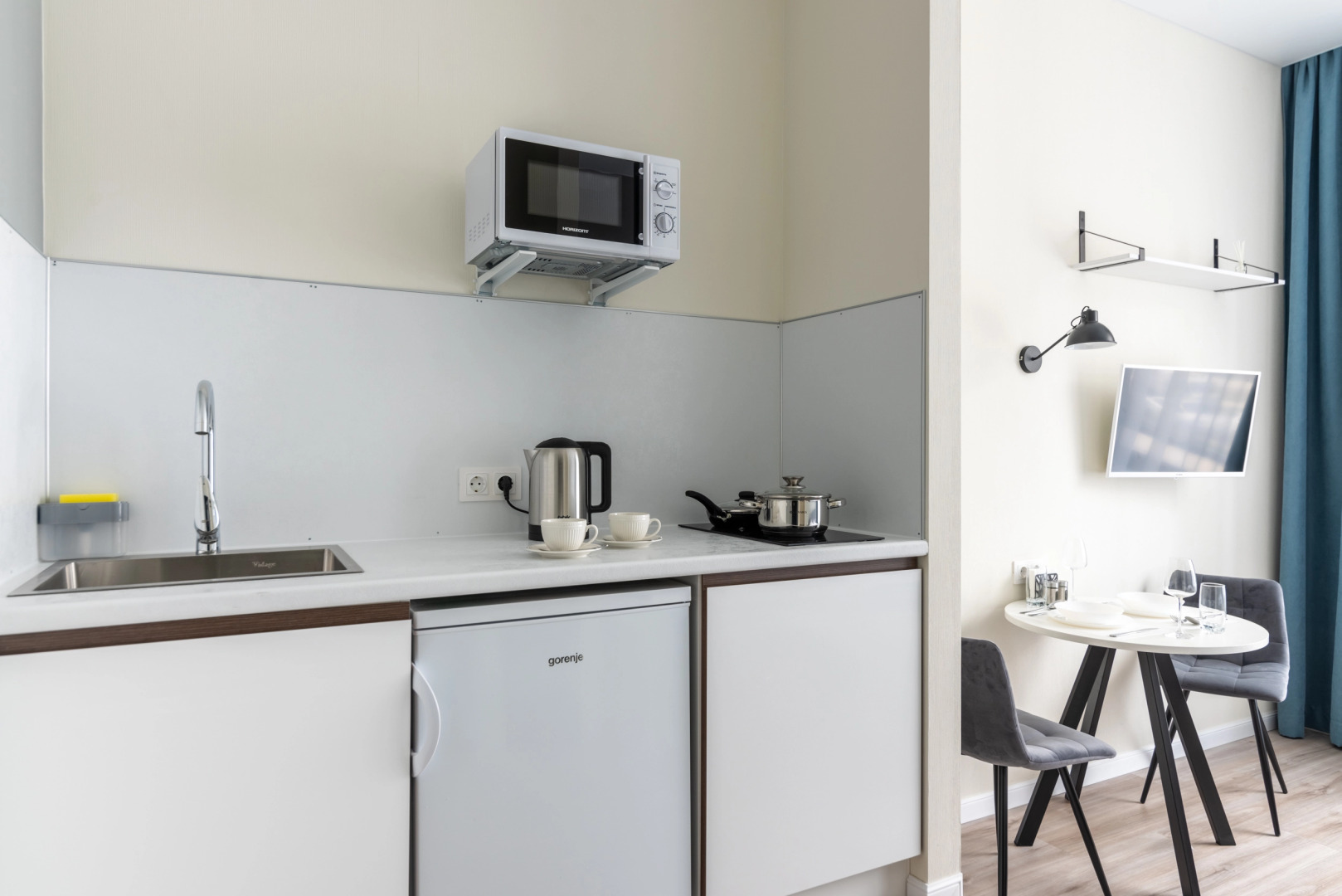 Апартаменты на Проспекте Лихачева 20-1