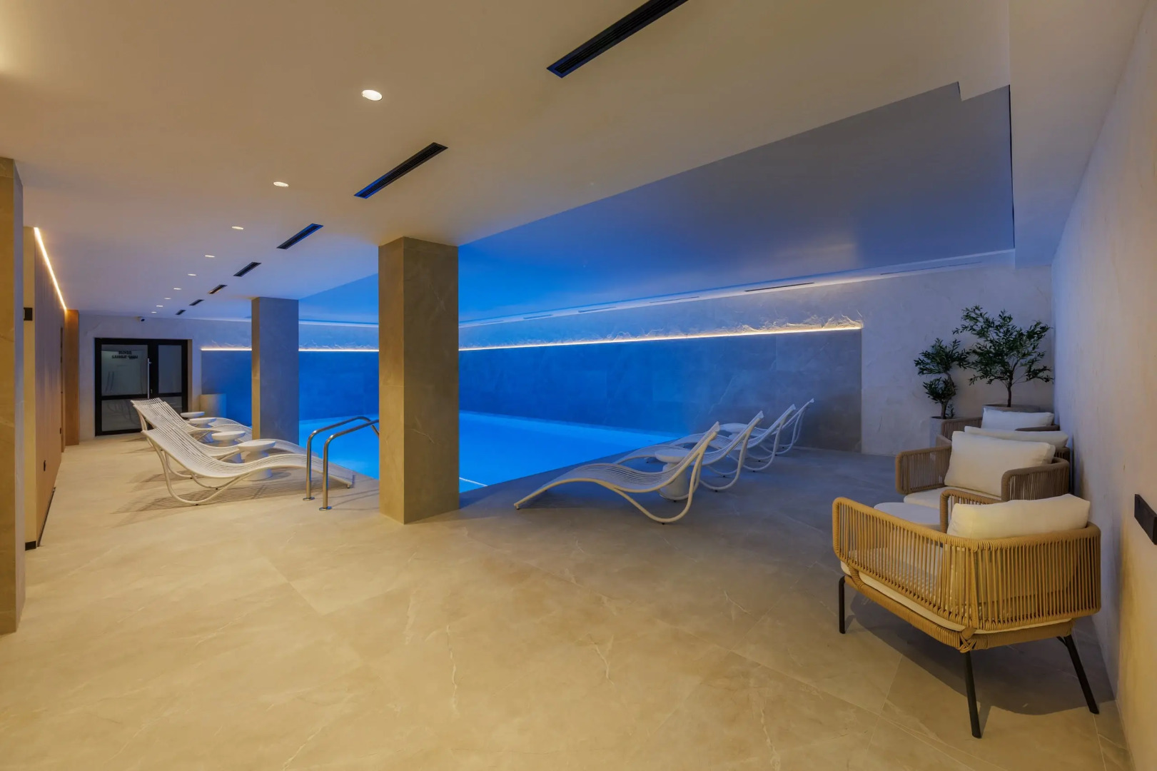 Отель Dombay Winter Hall