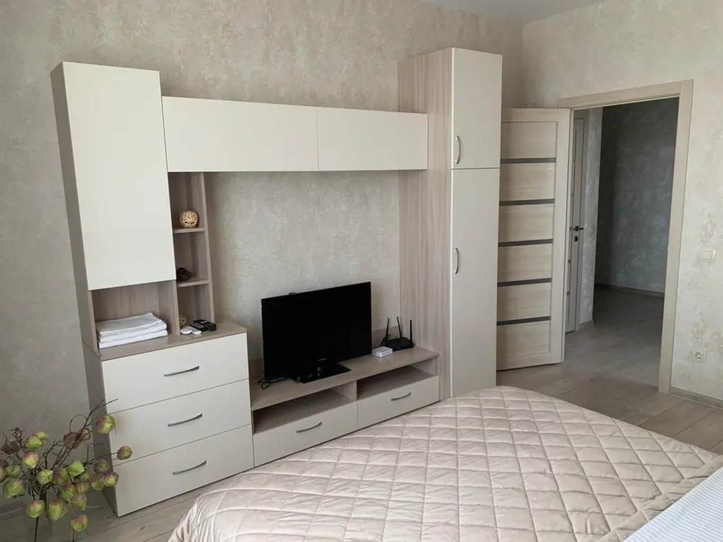 Апартаменты 1 Комнатные Возле Роял Парка