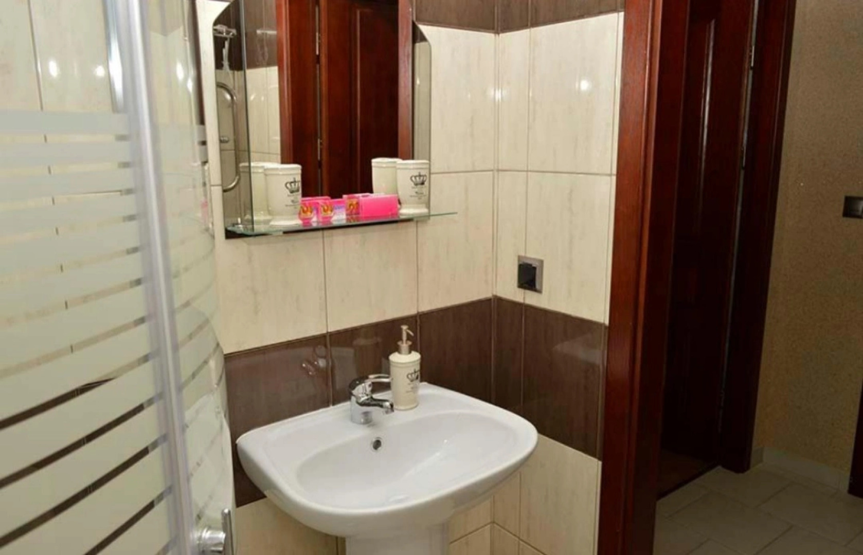 Отель Валентина