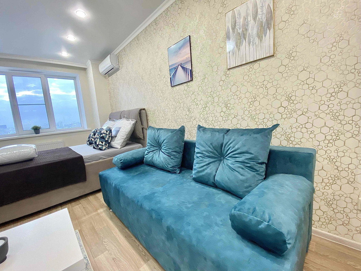 Апартаменты с видом на воду в ЖК Дельфин