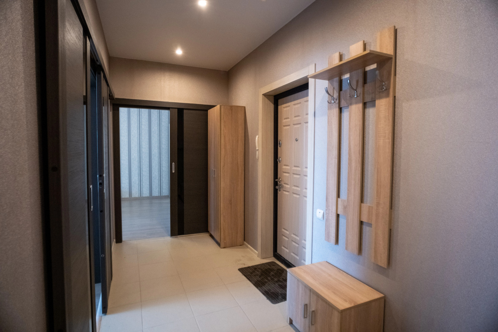 Апартаменты большая двухкомнатная квартира на пятерых