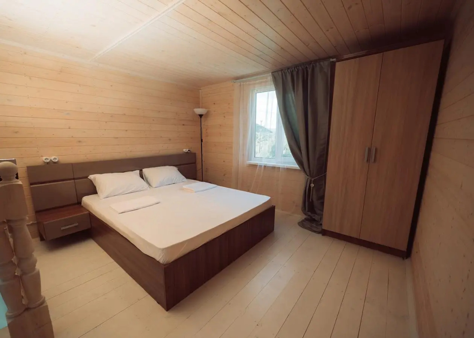 Гостевой дом Дом у подножия гор