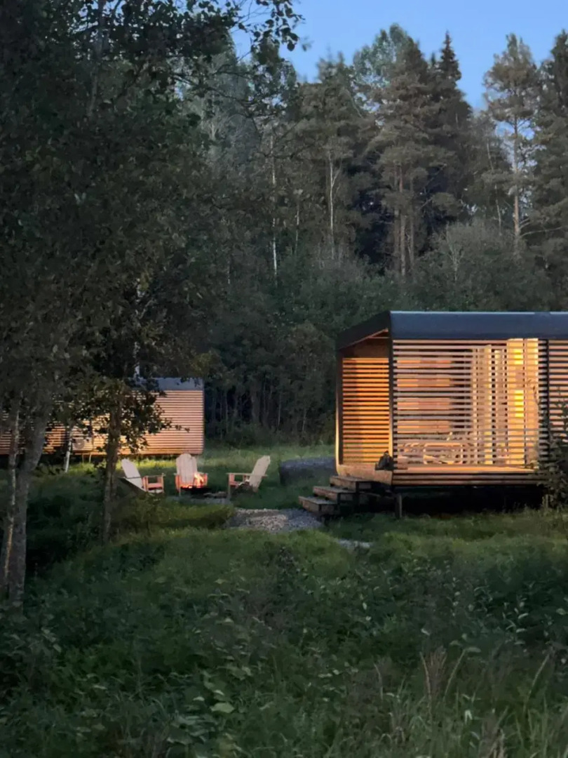 Отель Коттедж в лесу "Someroya"