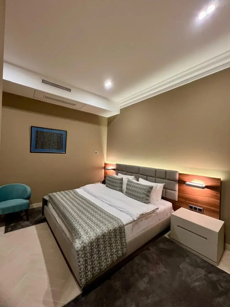 Отель Plaza Viktoria