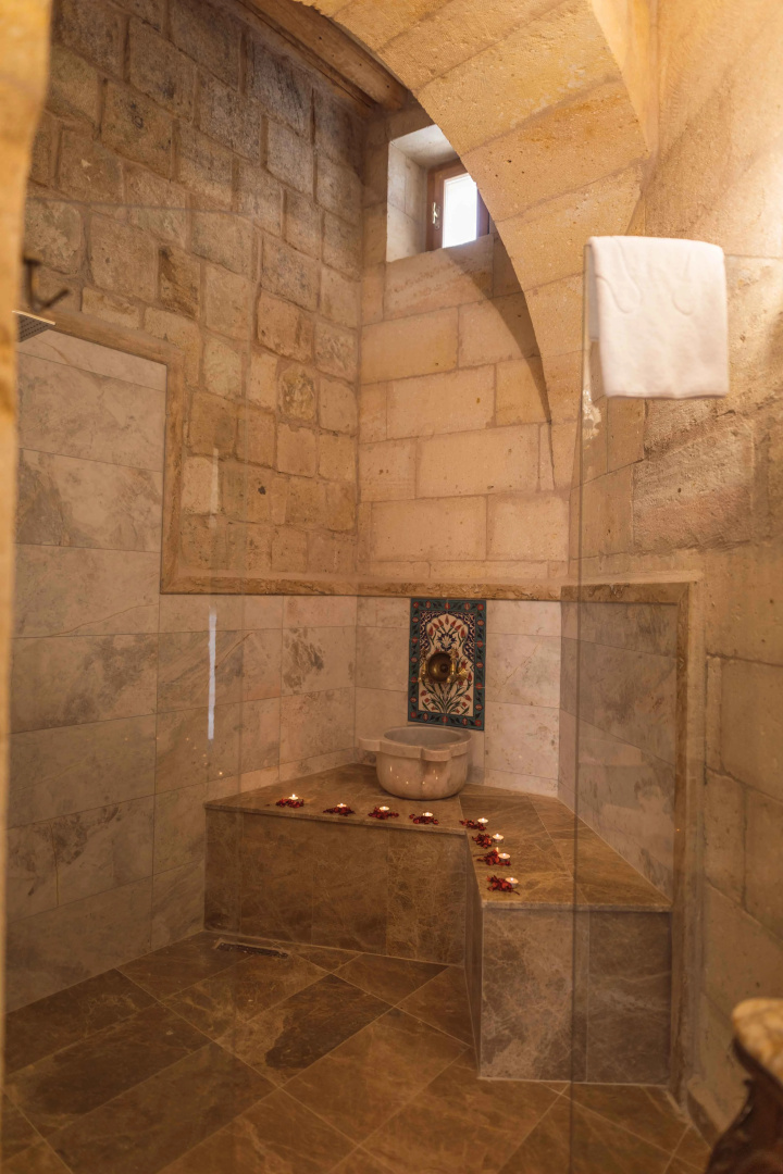 Отель Solo Cave Suites