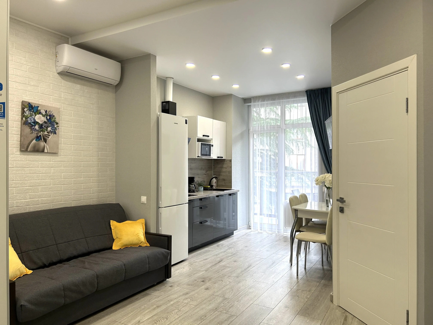 Апартаменты в Сочи у моря 205