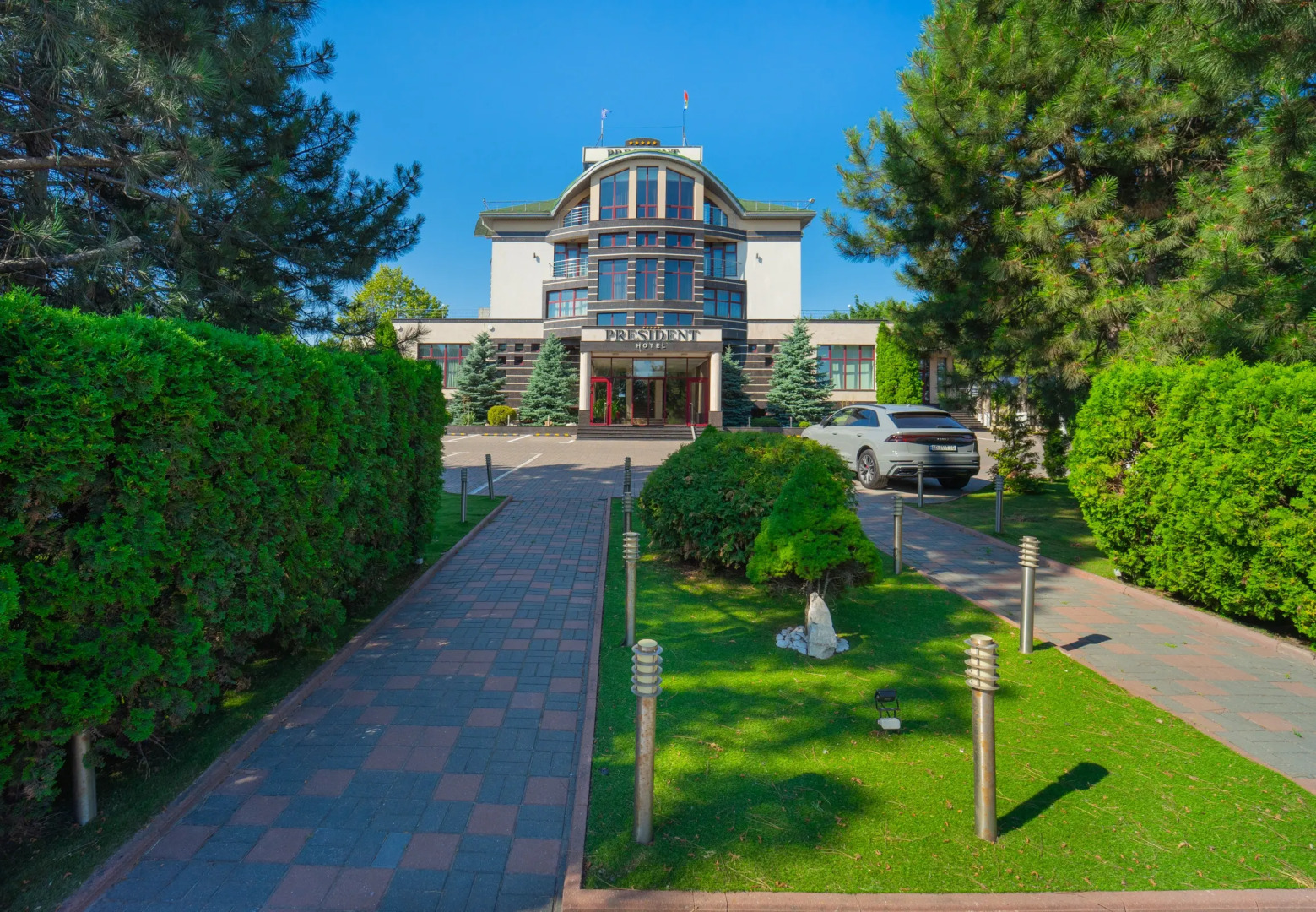 Hotel President Hotel