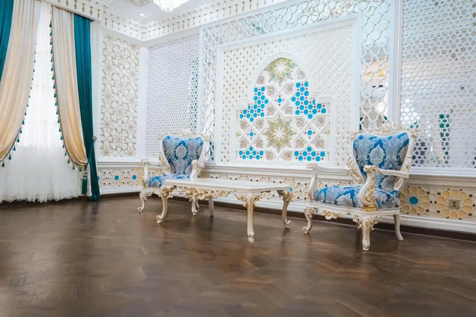 Отель Kangurt Grand