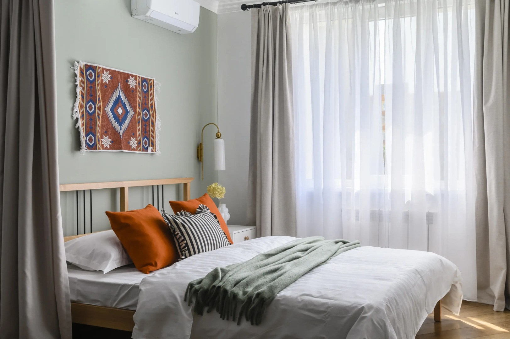 Квартира Арбат, Золотой квадрат, исторический центр Алматы