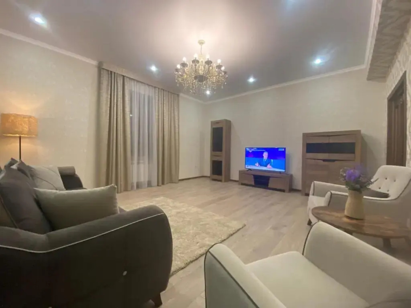 Апартаменты Le Majestic Lux возле Парка by Sutki26 3