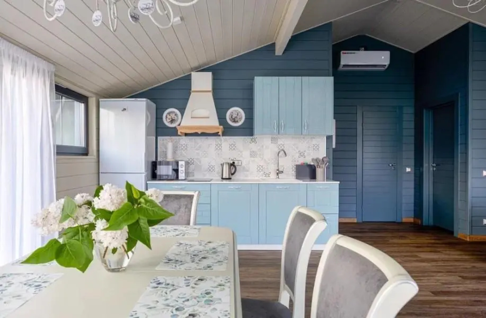 Глэмпинг Бунин Ручей