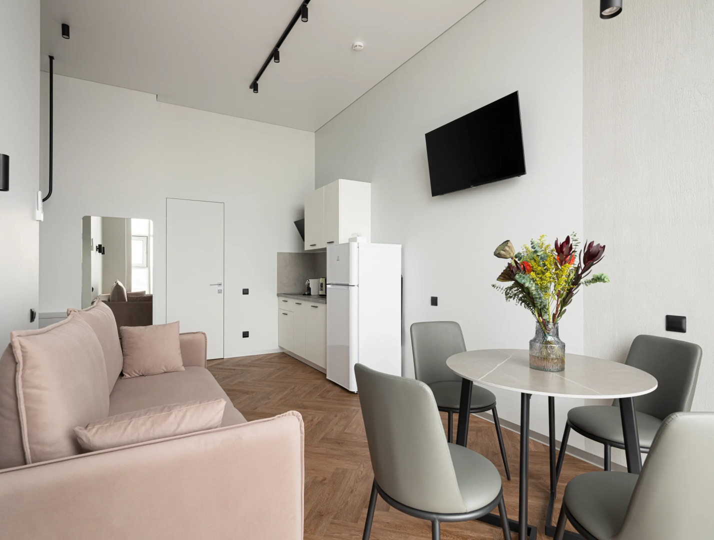 Апартаменты Двухкомнатный пентхаус с видом на бухту и мосты by Panorama Suites Group