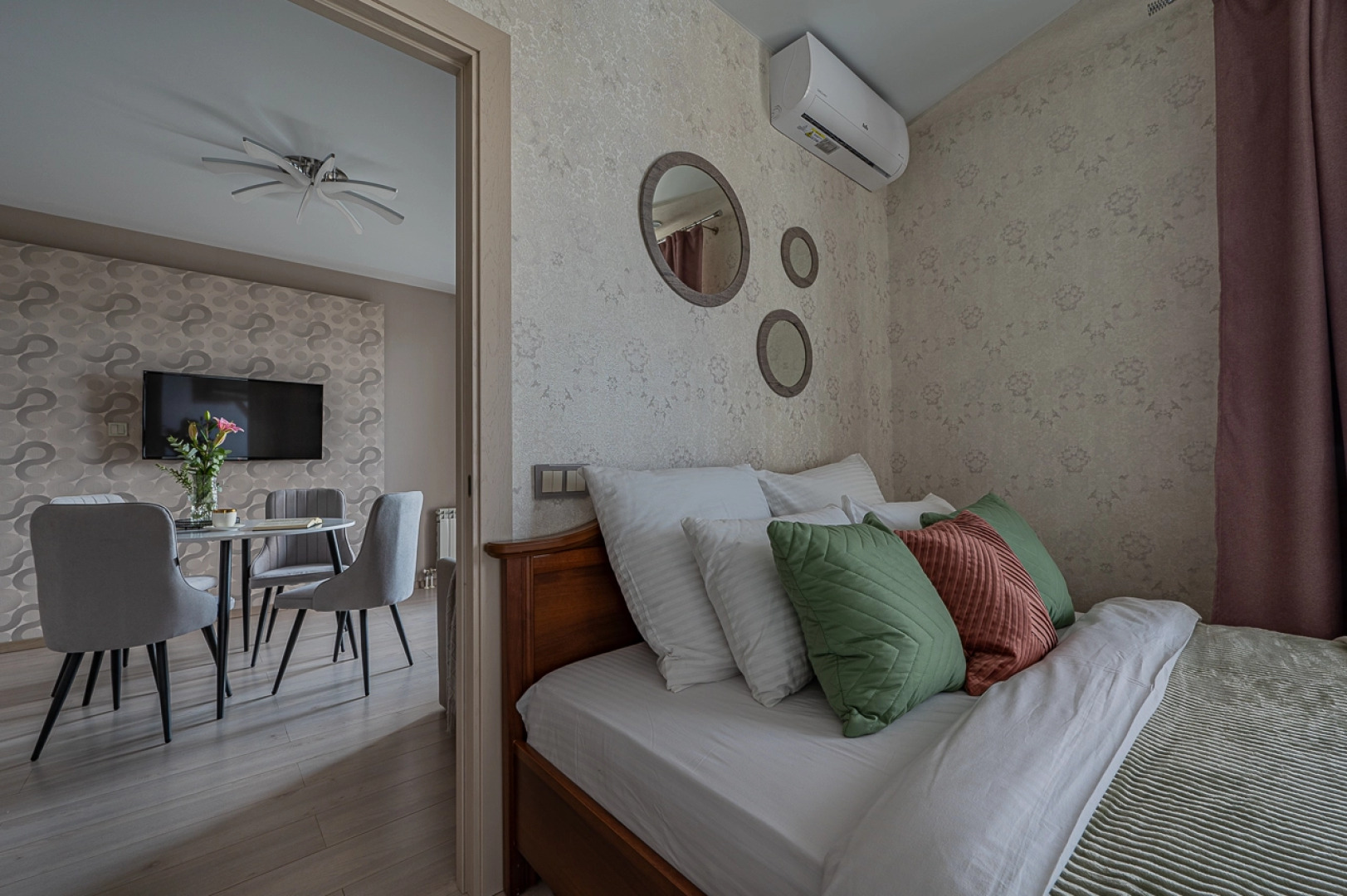 Квартира премиум класса с джакузи, сауной и панорамным видом